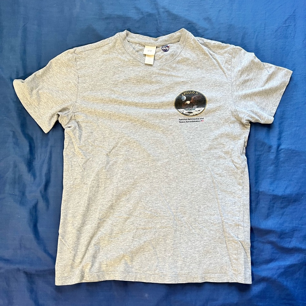 H&M “Apollo 11” Graphic Light Gray Tee Shirt